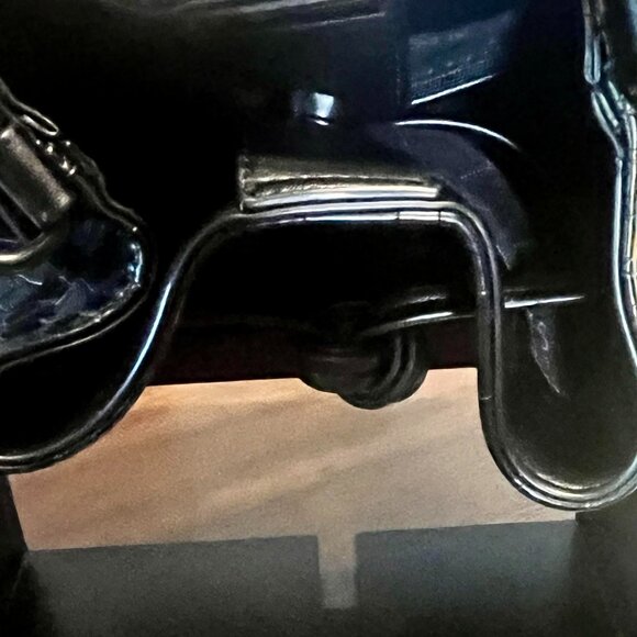 Aldo Women's Black Alligator Embossed Bucket Bag Shoulder Bag With Drawstring - Picture 8 of 9